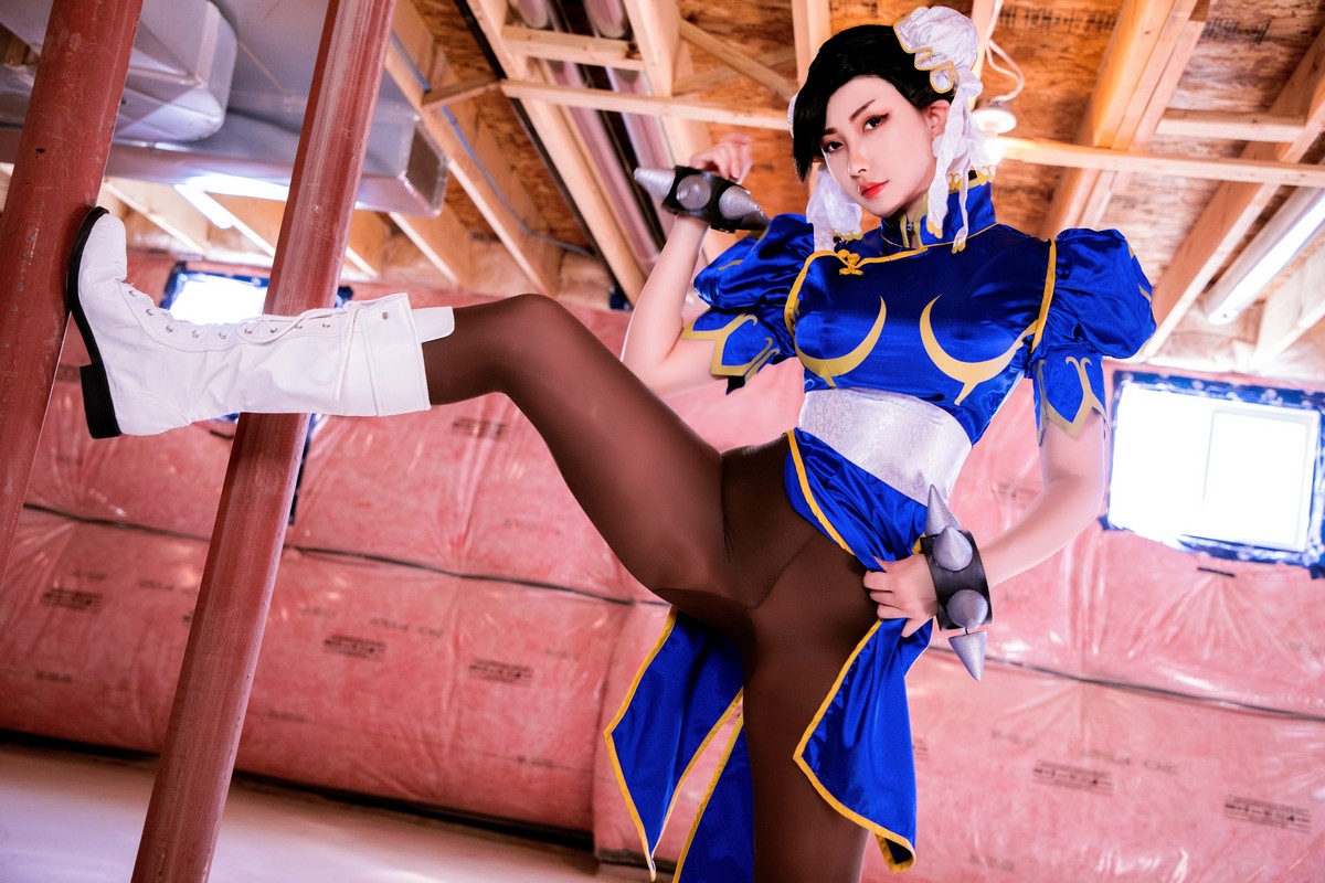 MissWarmJ Chun-Li Cosplay HD Photoshoot Set [54P-70.3M]插图7