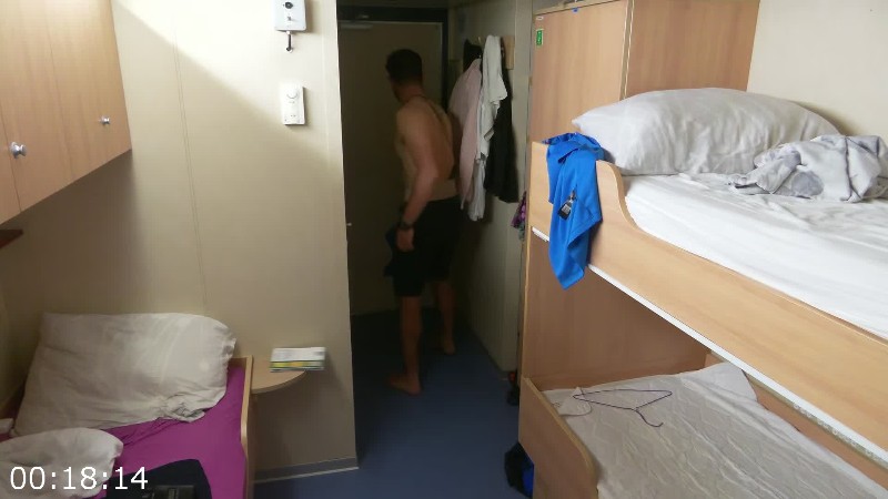 [Image: 0urxtq946myn.jpg]