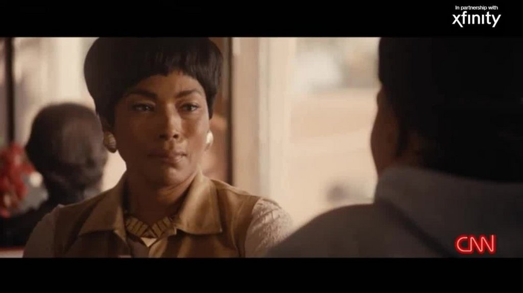 [Image: a14ataprt3y4.jpg]