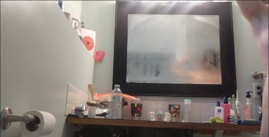 [Image: Voyeur37615130344.jpg]