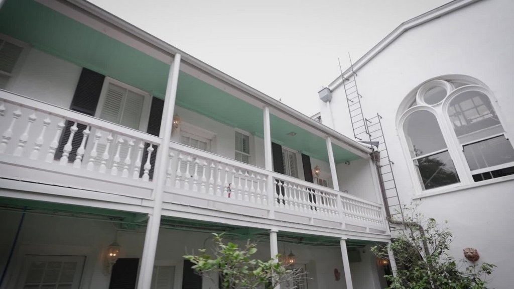 [Image: 8mb2y2txlg0h.jpg]