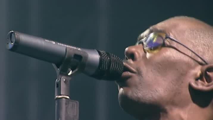 [Image: la2ilkzqz999.jpg]