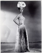 Gloria-De-Haven-a99
