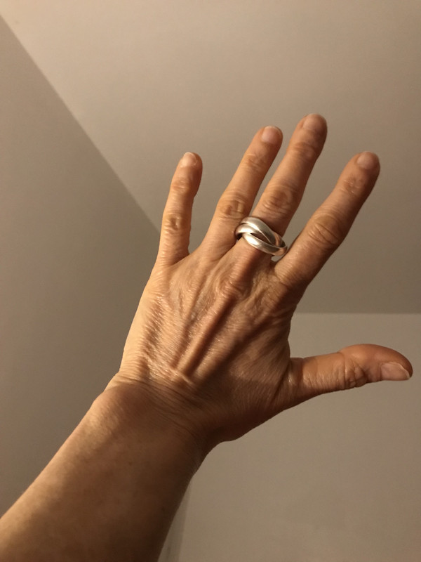 99F29EC8-1743-4444-898B-65F13566A7BF