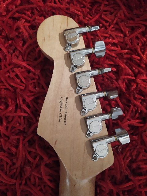 Behringer P-Bass. IMG-20200317-173851