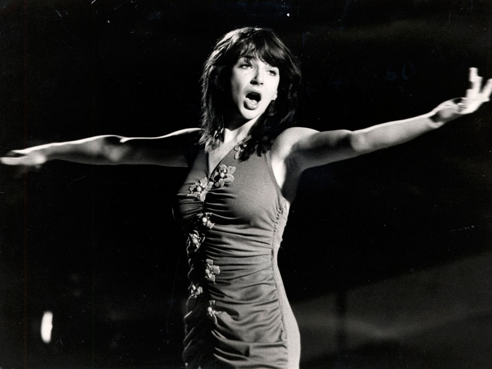 kate_bush_mc18