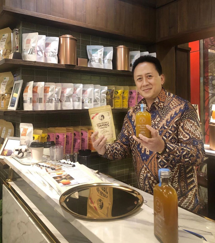 Triawan Munaf
