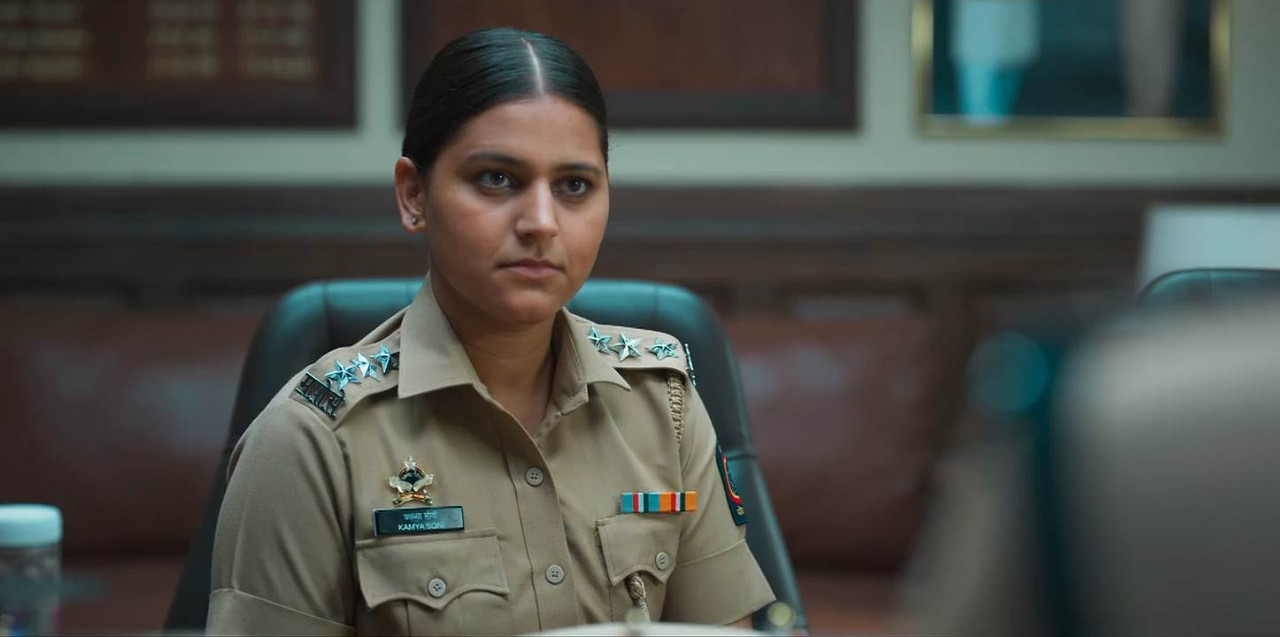 HACK Crimes Online (2023) Season 1 [Hindi] WebRip 480p, 720p ESub - Complete Screenshot