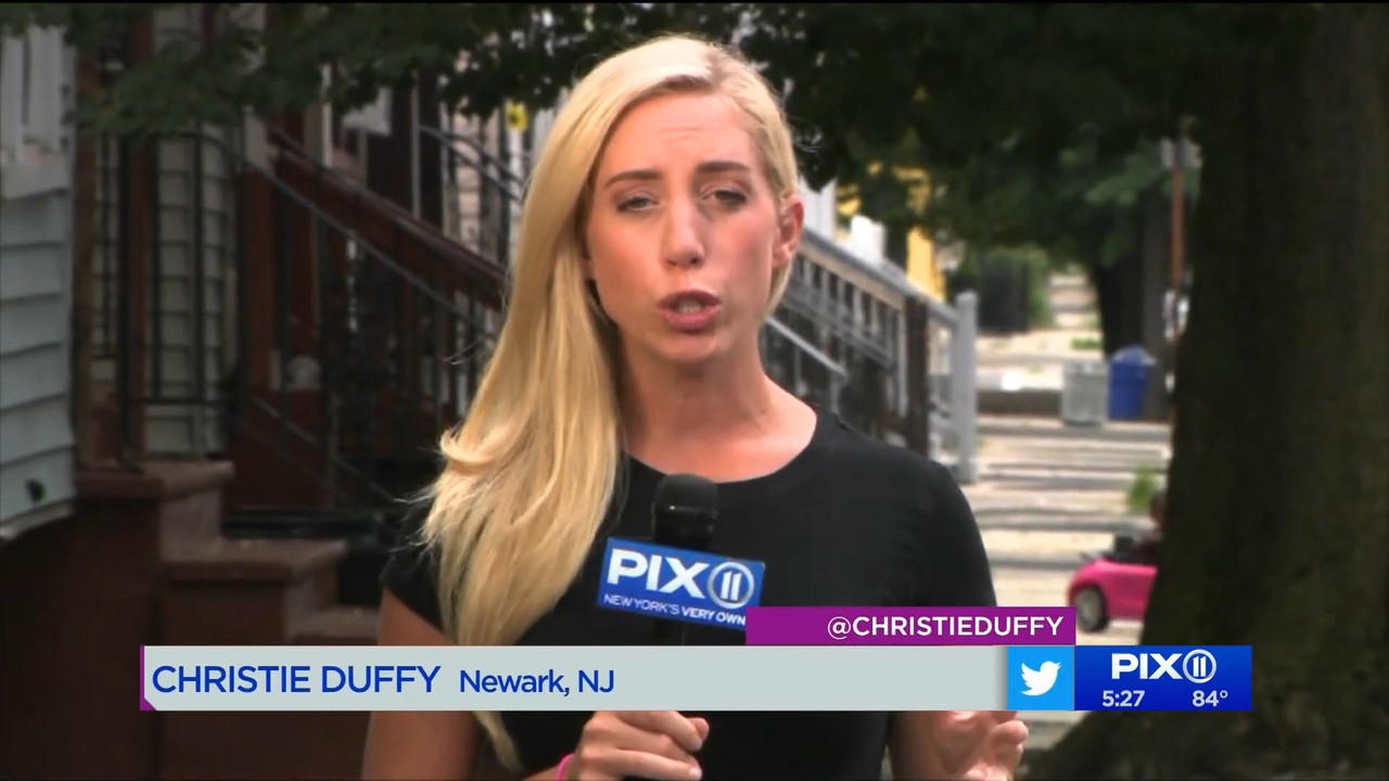 08.01 - 22.00.00 - PIX11 News at 5..ts_snapshot_00.33.08.881