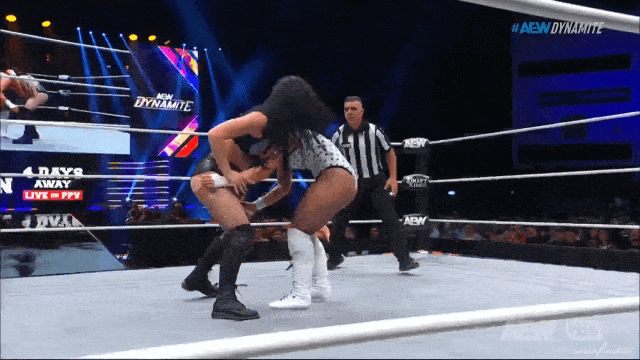 aew_20240821_storm_v_saraya2