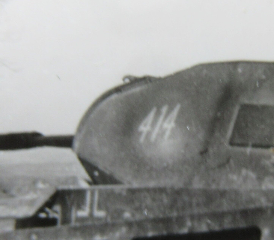Altes Foto deutscher Panzer mit Turmkennung 414  2.WK (3)