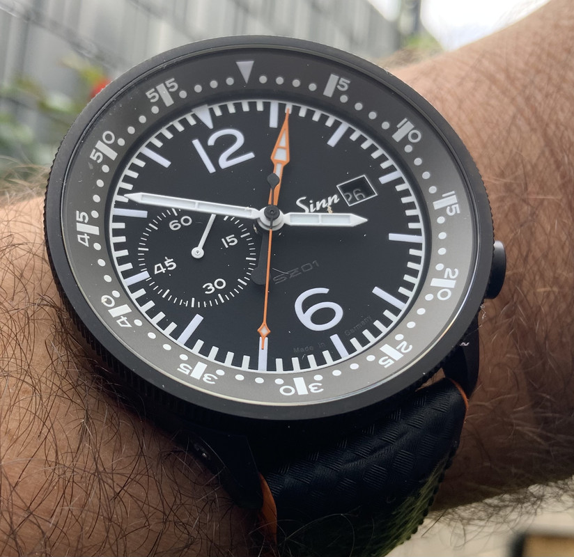 C8F684F5-7B77-4D49-9594-6531AE704447