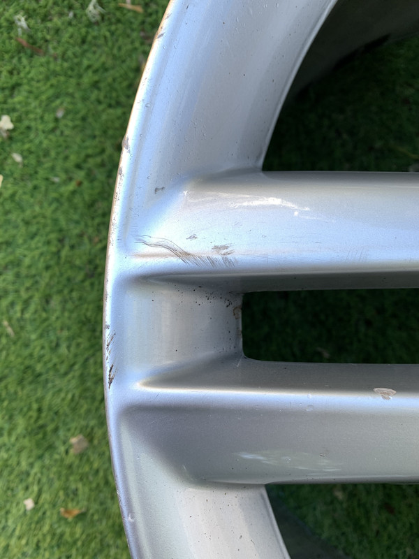 6E4037D5-E532-4825-8FFD-EAAFC0E21F97