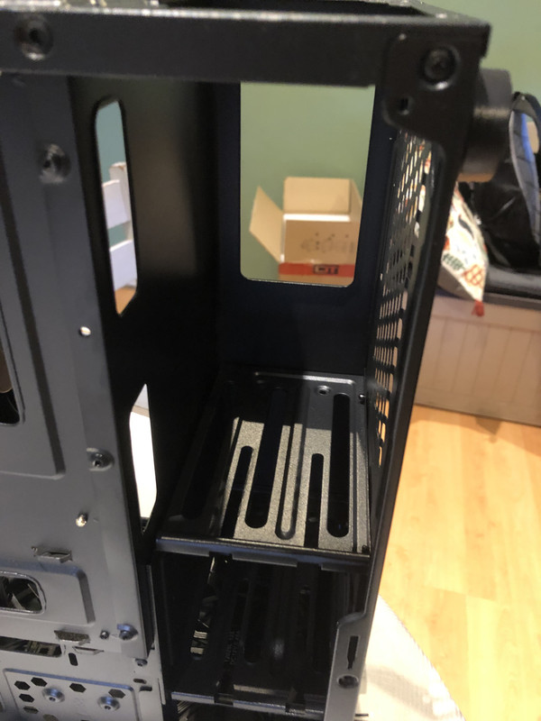 070E167F-2F1E-4B7E-9D13-CE283819BE1B