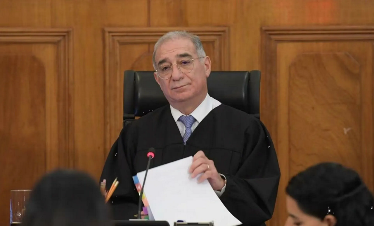 Morena presenta solicitud de juicio político contra ministro Pérez Dayán