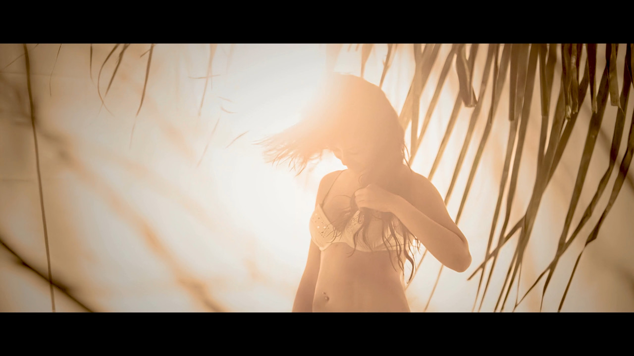 Aaj Phir Tumpe 4k.mp4_snapshot_01.03.186