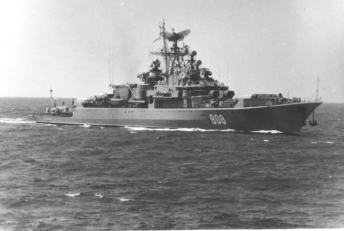 808  Пытливый