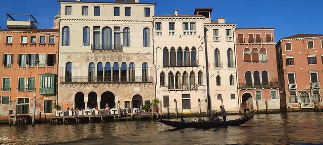 Pizcas de arte en Venecia, Mantua, Verona, Padua y Florencia - Blogs de Italia - Pateando Venecia entre iglesias y museos (22Kms) (154)