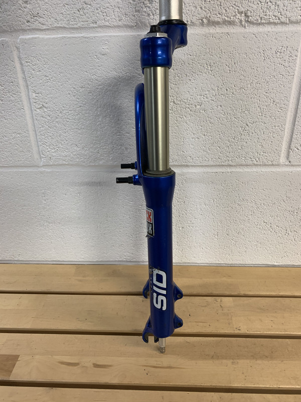 9662322C-8263-400A-957D-1BA65905D507