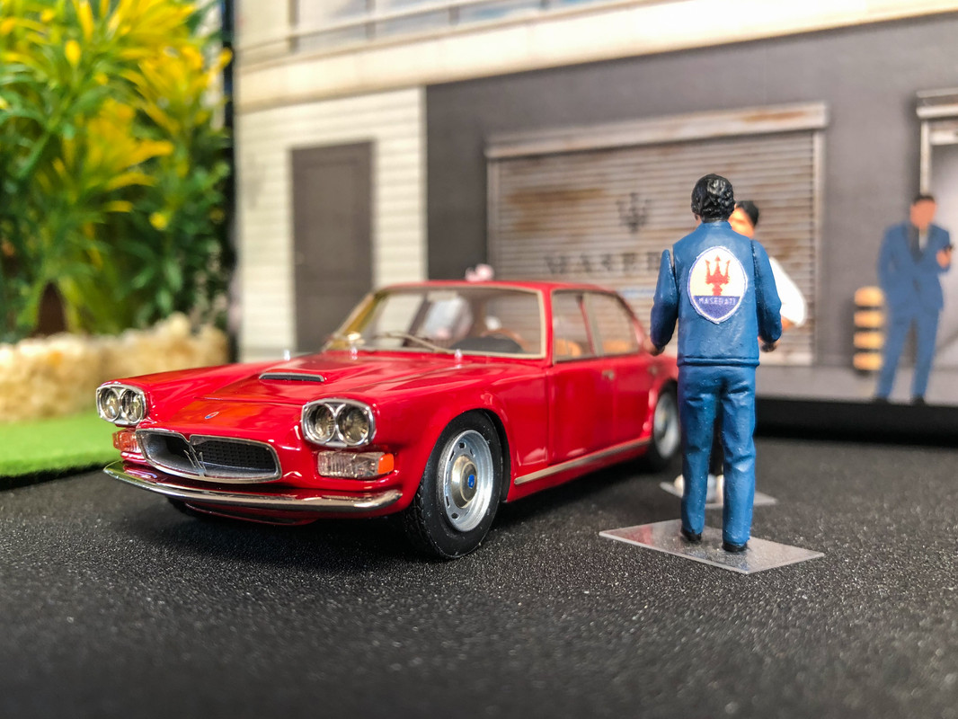 DBB29ECC-FE03-4C75-AD4D-7D52056F494B