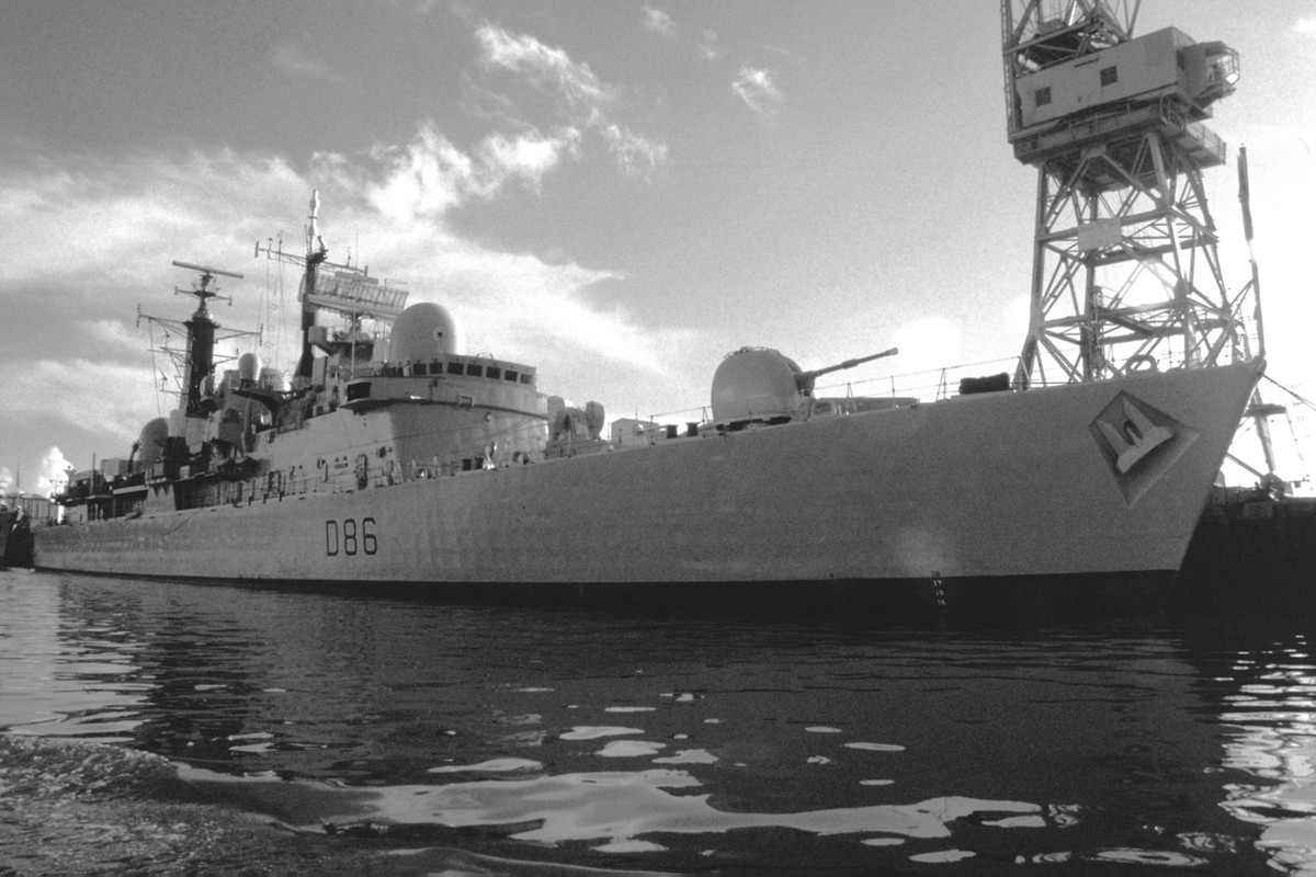 HMS Birmingham в Портсмуте, 22 октября 1997