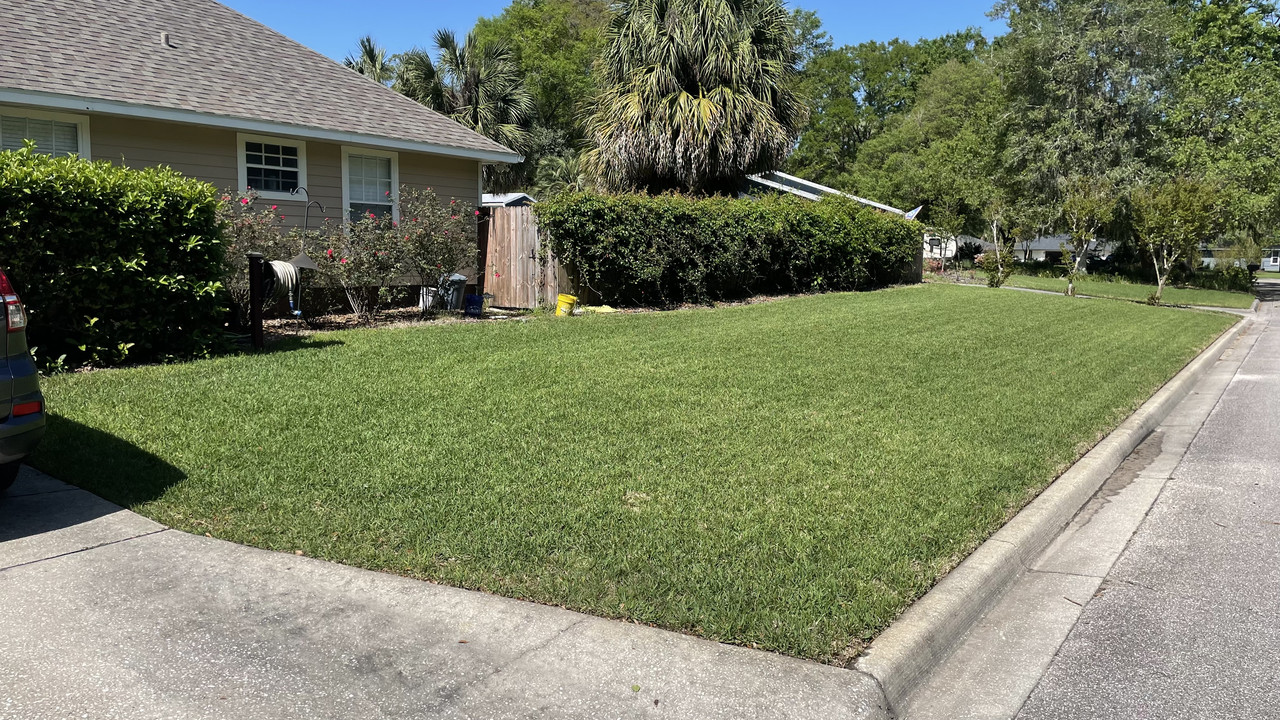 F87B023E-89CA-44A2-87CA-15C95815F512