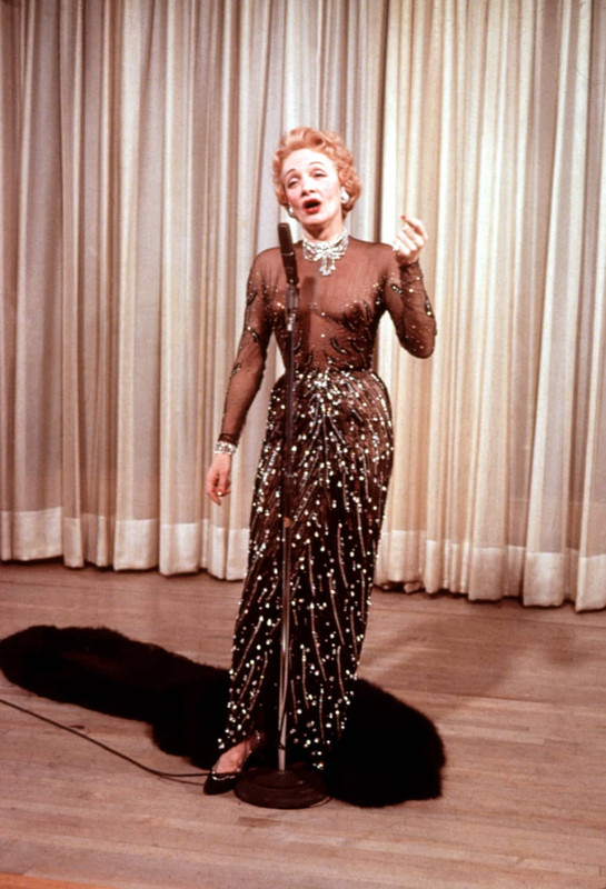 Marlene_Dietrich_c77