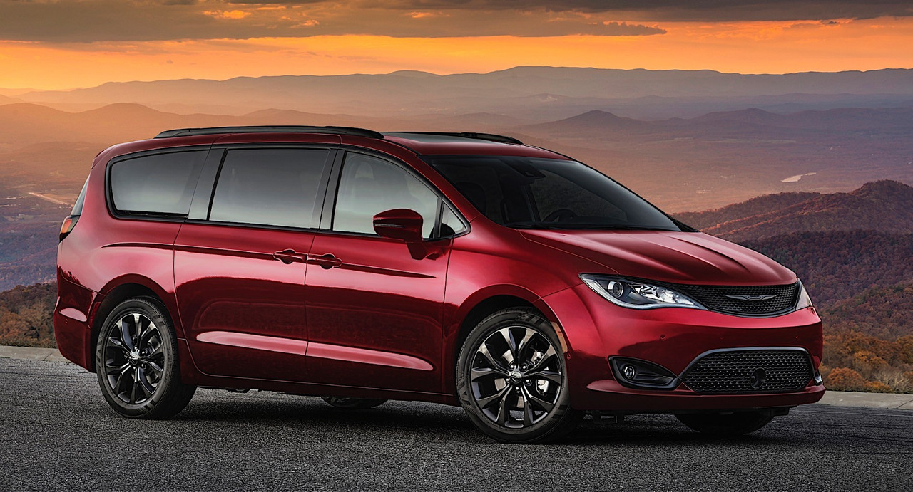 2020 Chrysler Pacifica Red S Edition (23)