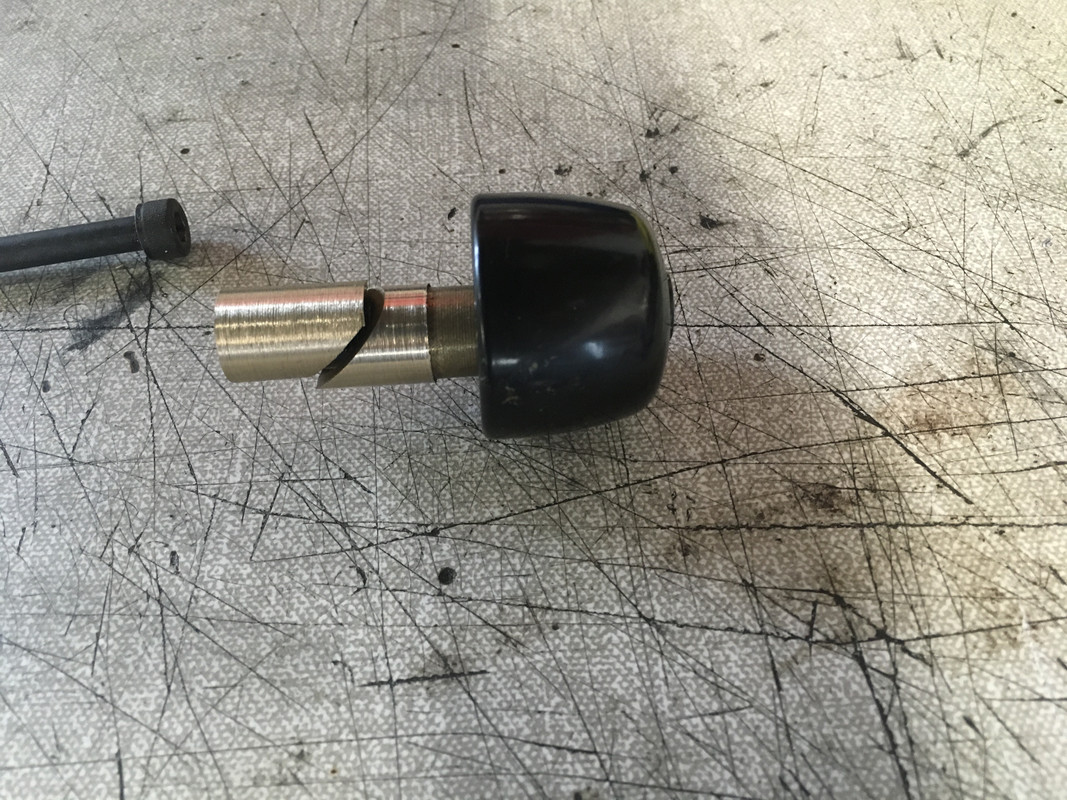 D352582D-F4D2-4D27-A215-BBDAA26DE103