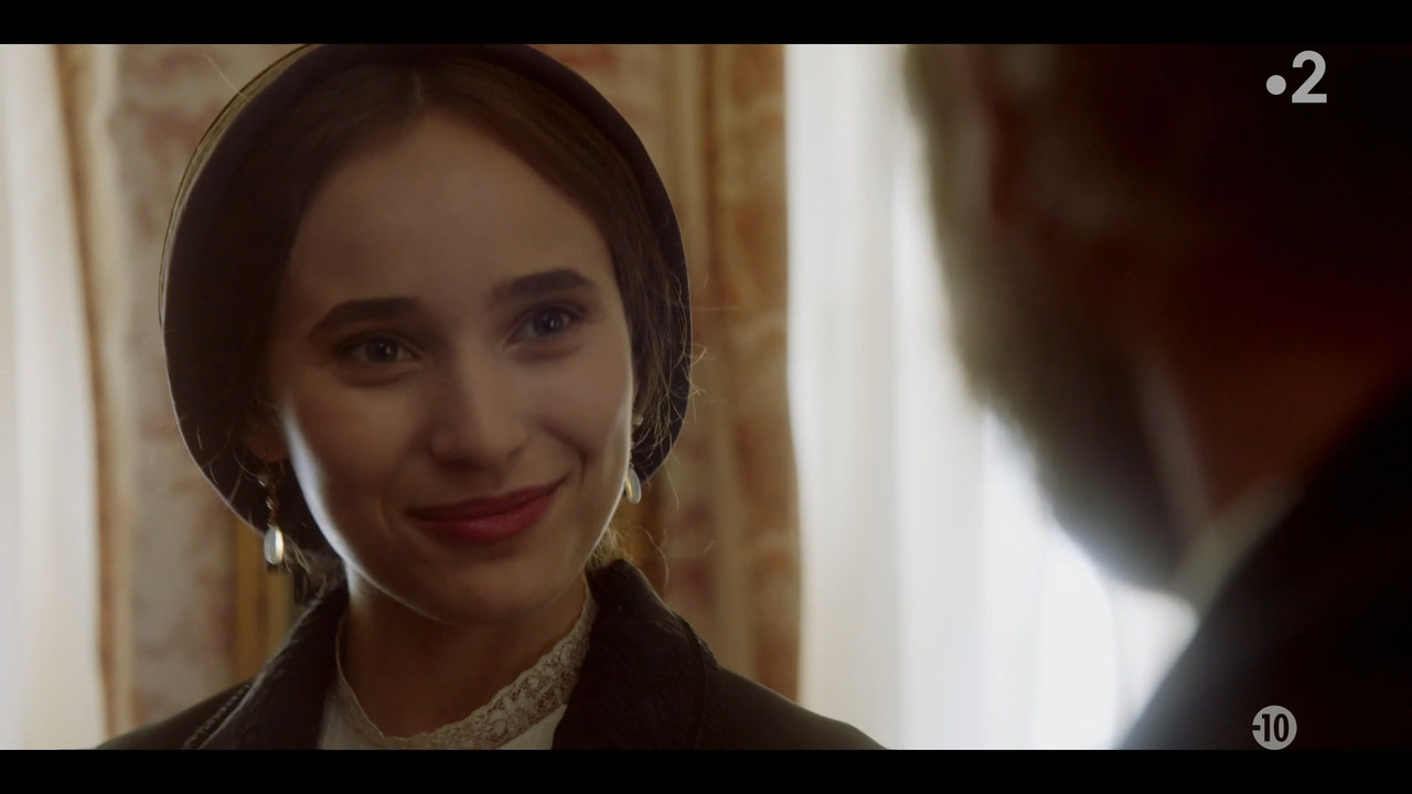 2021-12-13_21_05_Fr2_Emma-Bovary.mp4_snapshot_01.00.34.284