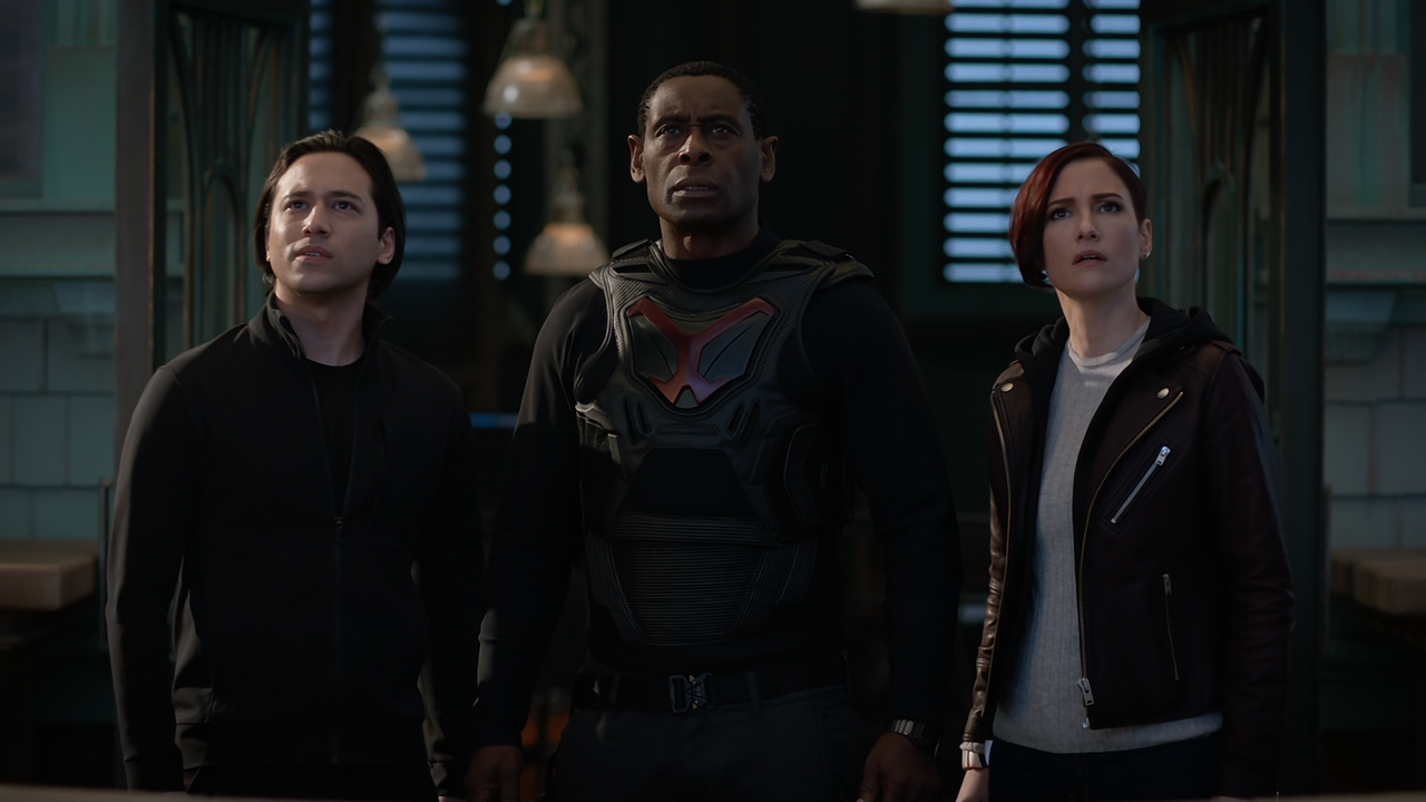 Supergirl.S05E17.Deus.Lex.Machina.1080p.10bit.AMZN.WEB-DL.AAC5.1.HEVC-Vyndros.mkv_snapshot_32.47_[20