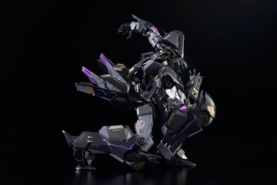 Flame-Toys-Kuro-Kara-Kuri-Megatron-19