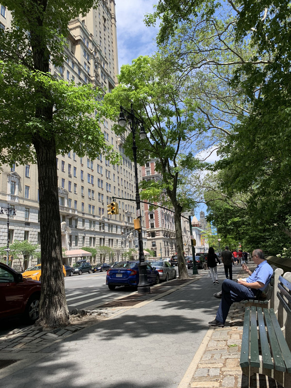 44E584A7-0141-4635-8D51-96A7FDBEBD99