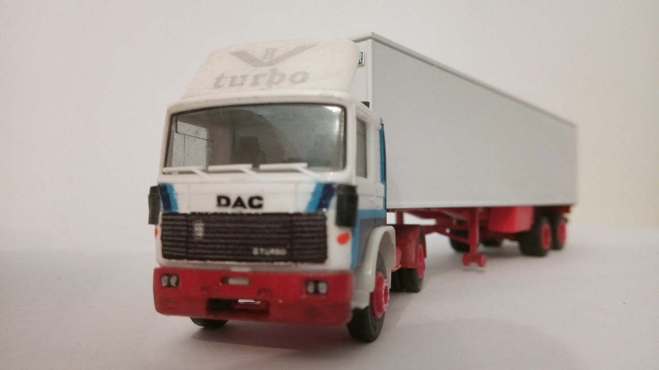 Macht (8090)