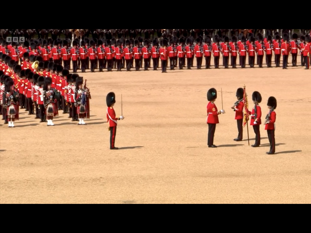 658B954C-A0D4-4D82-BE5B-86297107B798