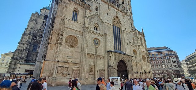 Viena: La ciudad de la música, de las artes y de los sueños - Blogs de Austria - Dia 1: Museo Sisí, biblioteca nacional, Opera y Free tour (36)