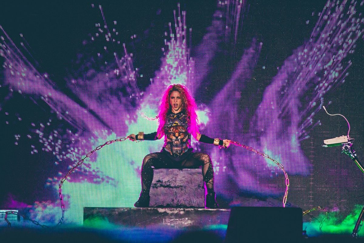 shakira-performs-at-el-dorado-world-tour-in-antwerp-06-05-2018-7