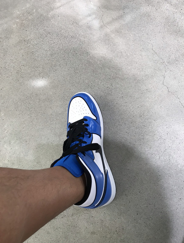 FAC0120D-67D0-46EC-BF22-C49817271FE1