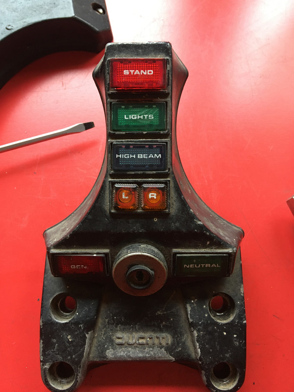 389B0087-132B-4D29-83F2-BF8DC4312E60