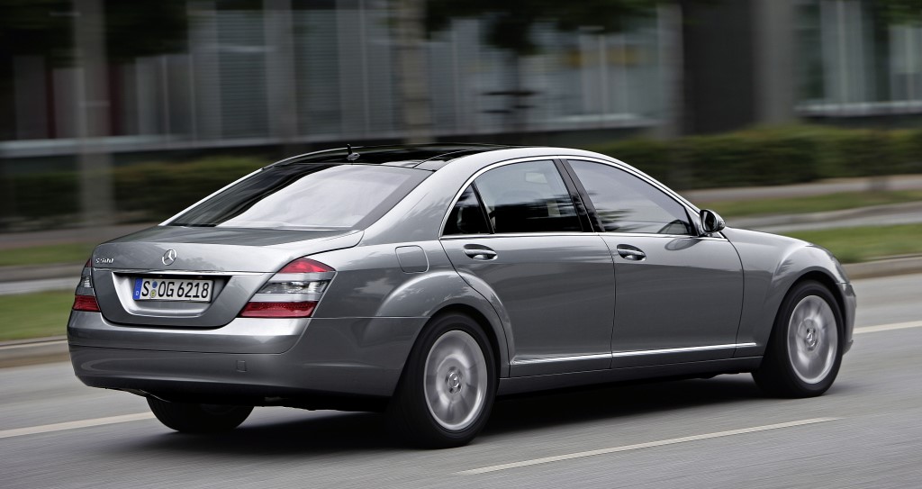 Mercedes-Benz-S500