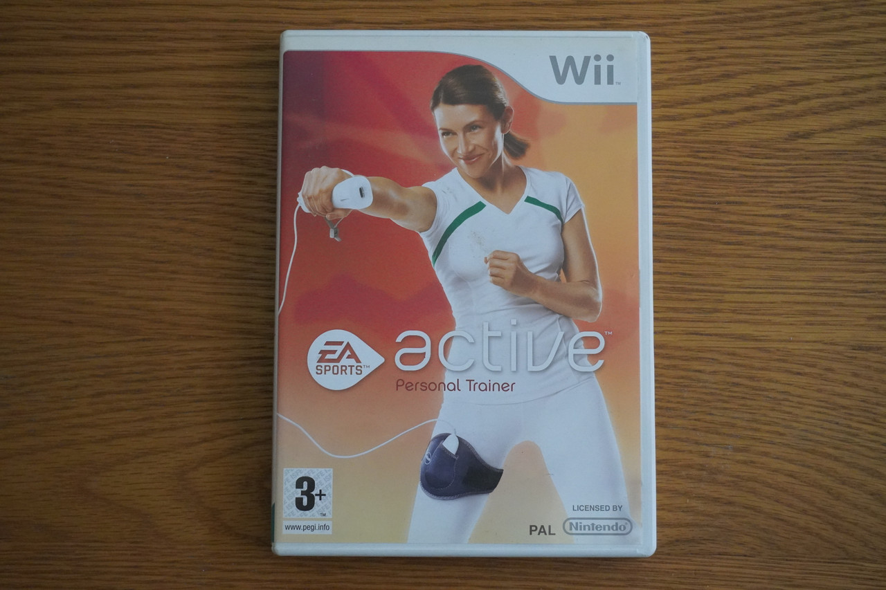 EA Sports Active Personal Trainer Wii 01 Front