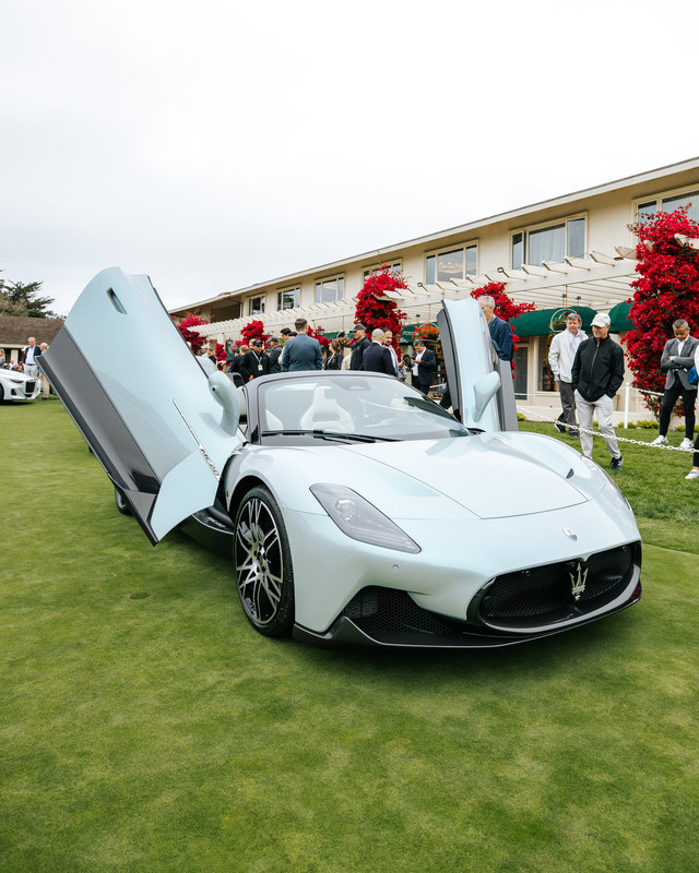 19981-Maserati-PebbleBeachConcoursdElegance