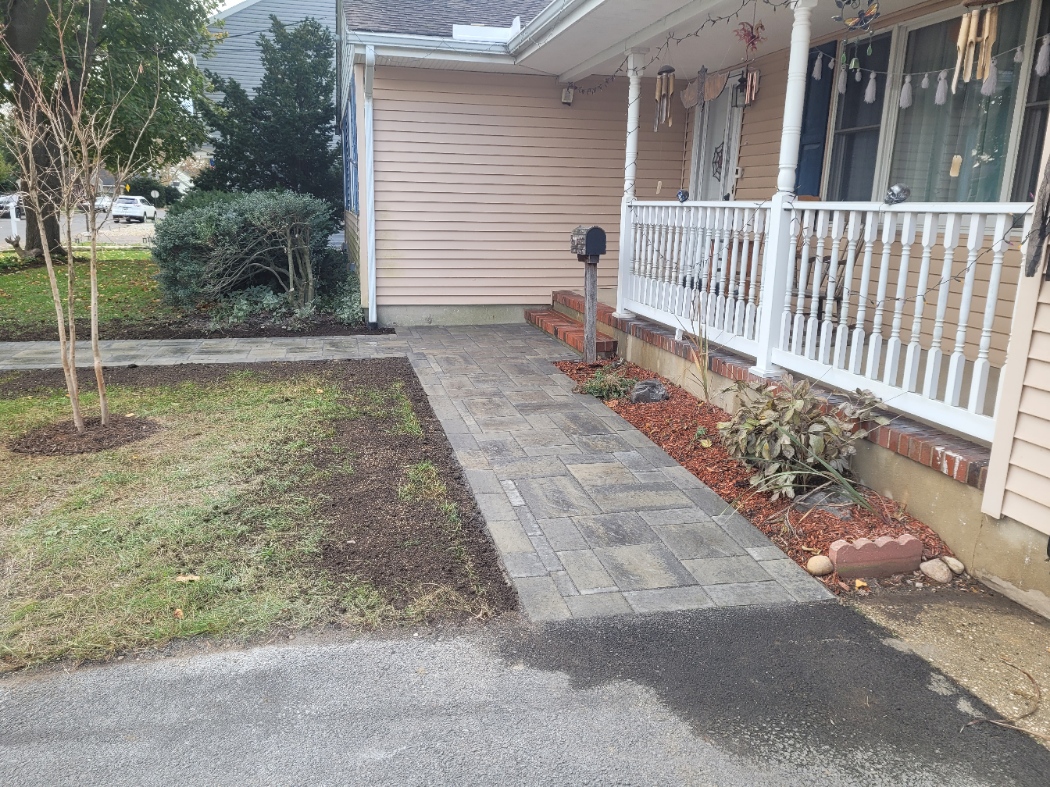 Front Walk 2023-10-31 (2)