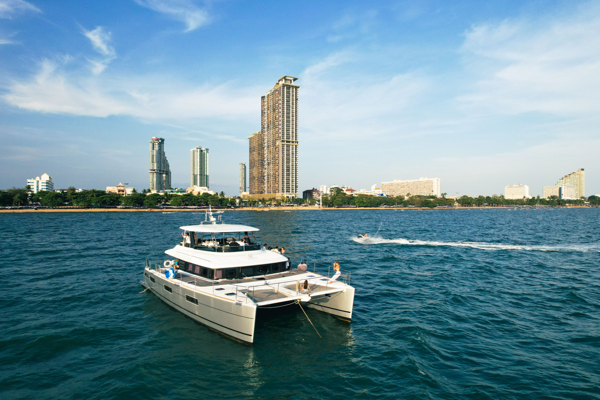 Exclusive Yacht Trip