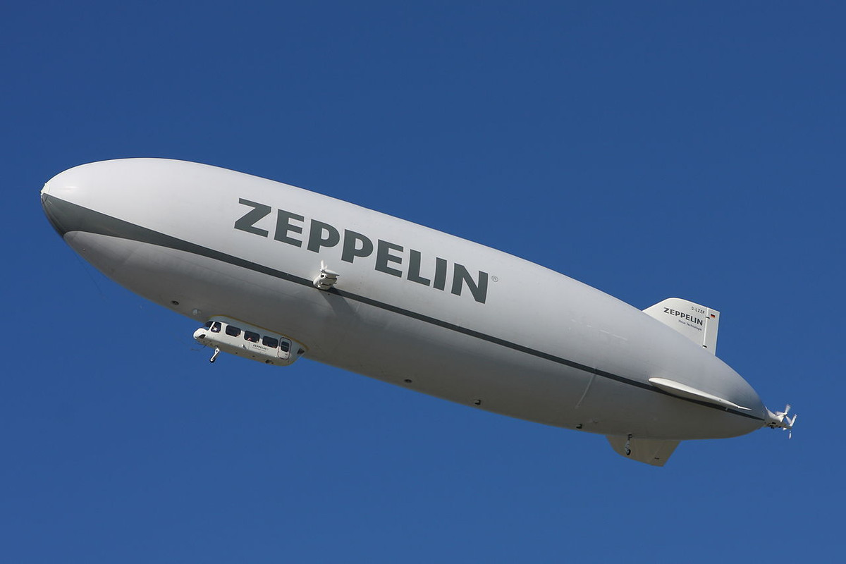 20 dólares y 5 dólares de las Islas Cook. Isabel II. Islas Cook. Mayer's Mint. 2017. 100 años de la muerte del conde Zeppelin. 1280px-Zeppellin-NT-amk