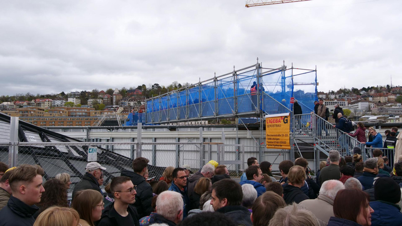 [Bild: 040426-115348-276b.jpg]