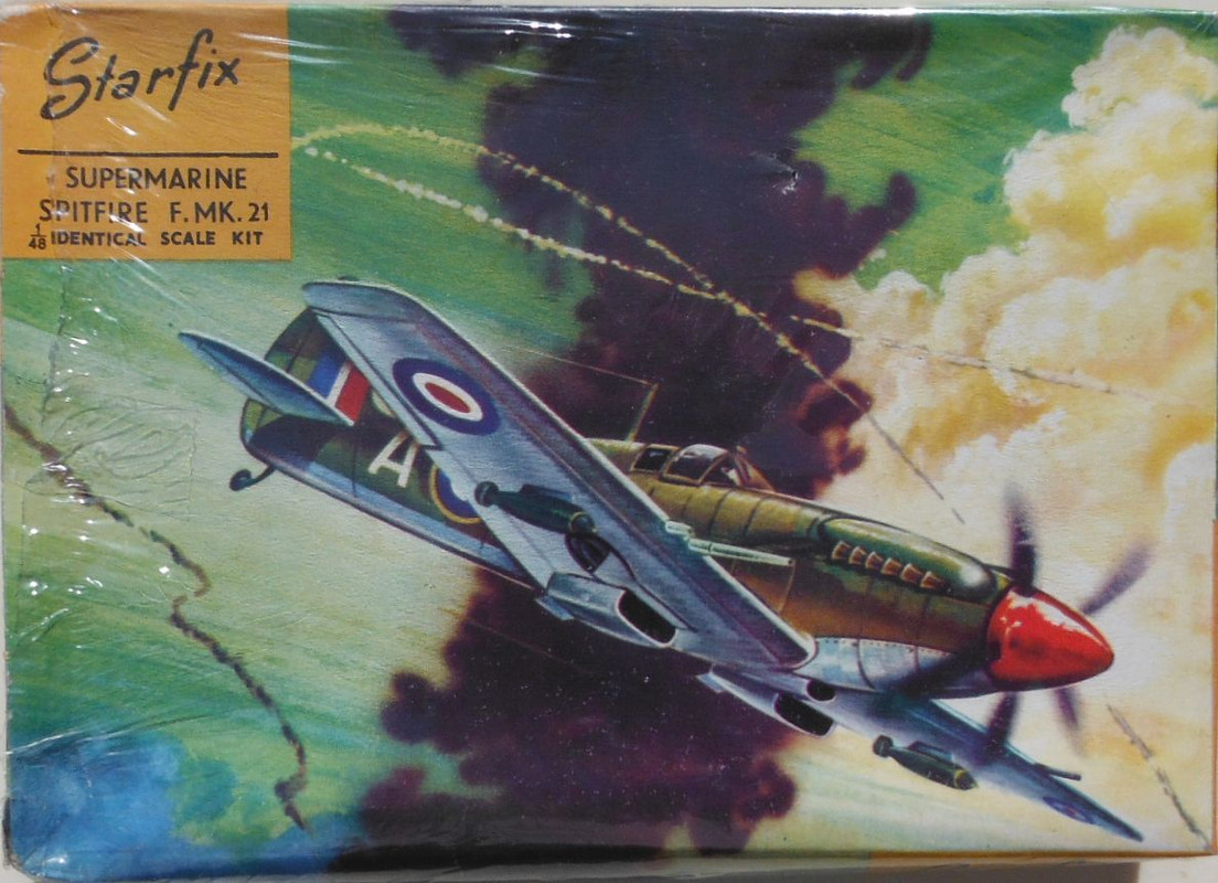 Starfix 48 Supermarine Spitfire F.21 (124)