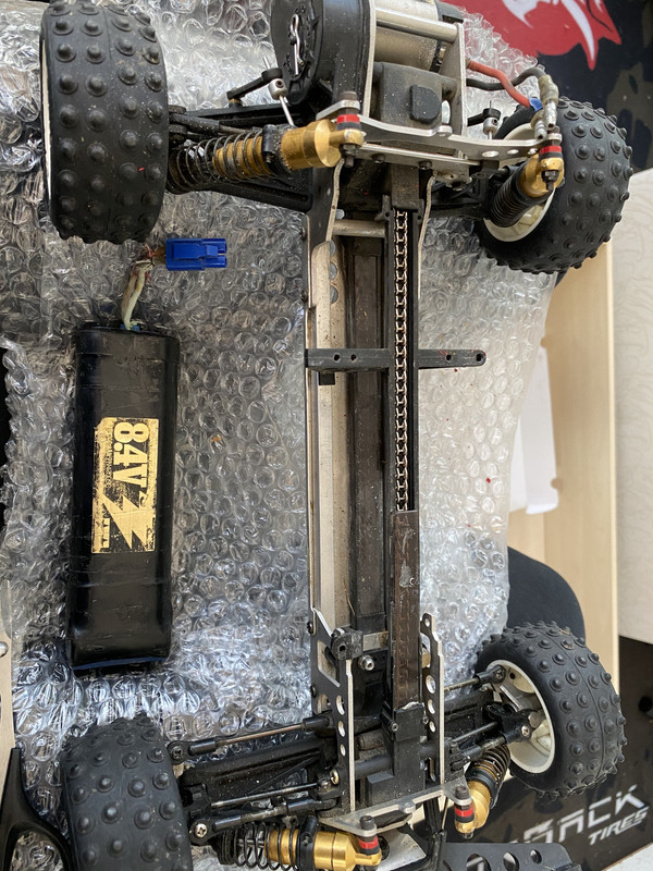 E02ED3E8-CA86-472B-B922-0F275232E441