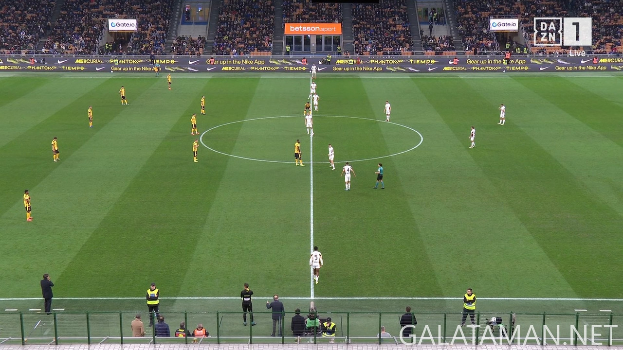 [Image: 11-03-20-30-01-IT-ZONA-DAZN-FHD-ts-snaps...28-876.jpg]