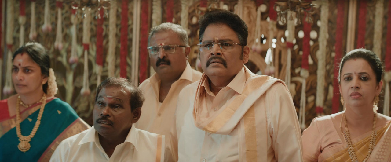 Dragon 2025 WebRip [Hindi + Tamil + Telugu + Malayalam + Kannada] 480p, 720p, 1080p ESub Screenshot